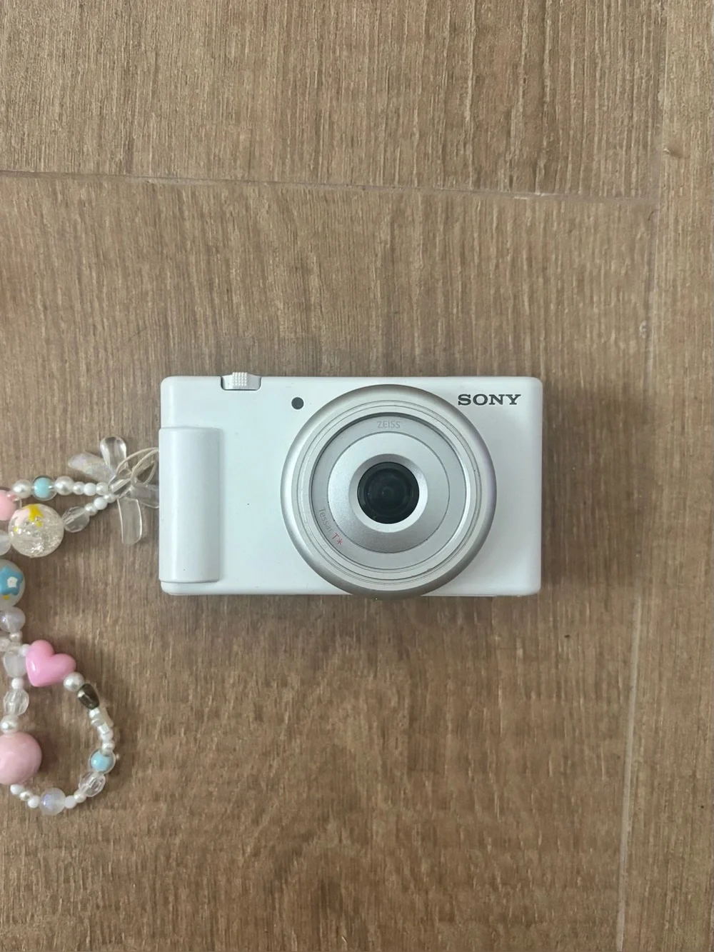 Sony ZV-1F White Vlog Camera
